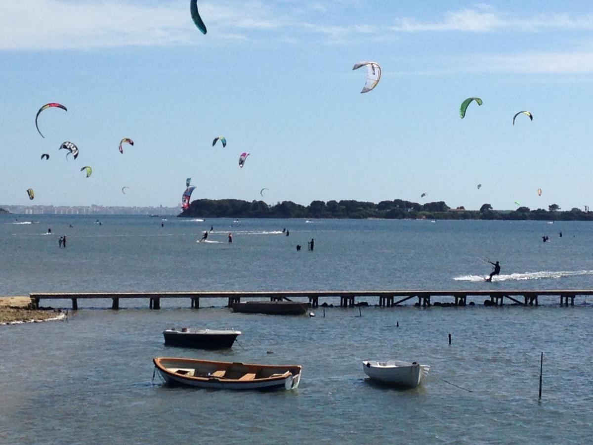 Sole, Mare E Trallalla Rilievo Exteriér fotografie